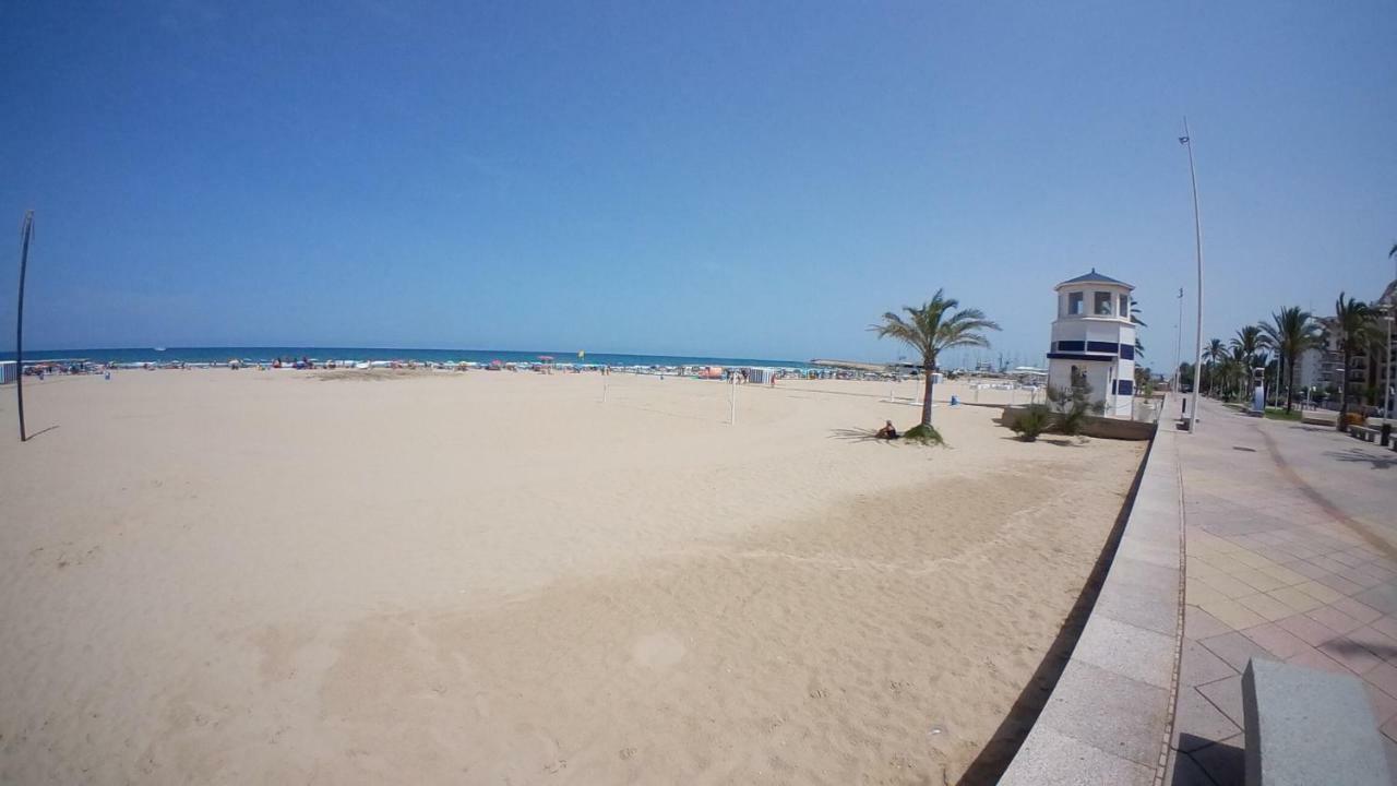 Preciosos Apartamentos Caracola En La Primera Linea De La Playa De Gandia Ngoại thất bức ảnh